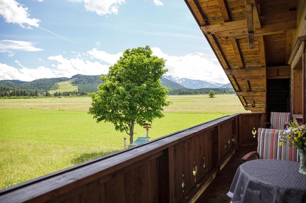 Landhaus Lindl - Ein Ruhiges Platzl Zum Wohlfuehlen Leutasch Exterior foto