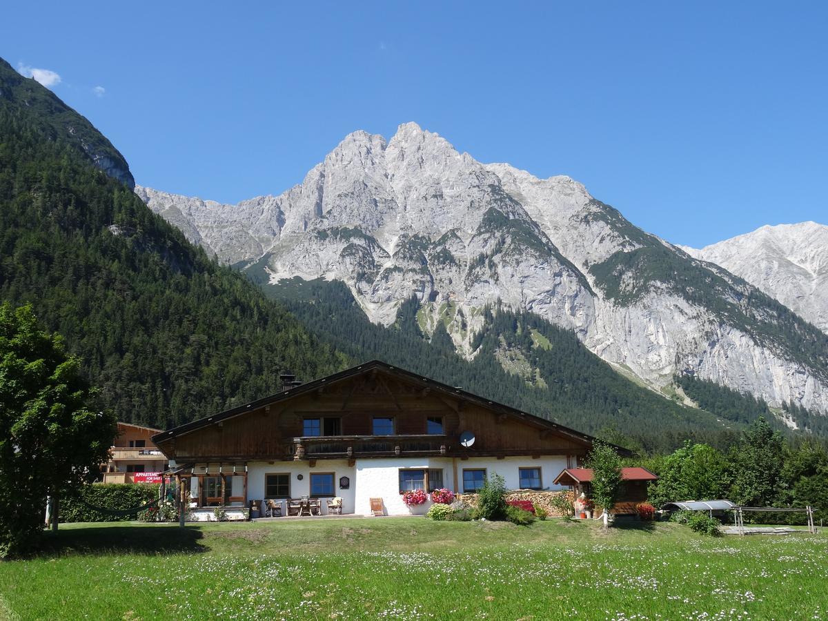 Landhaus Lindl - Ein Ruhiges Platzl Zum Wohlfuehlen Leutasch Exterior foto